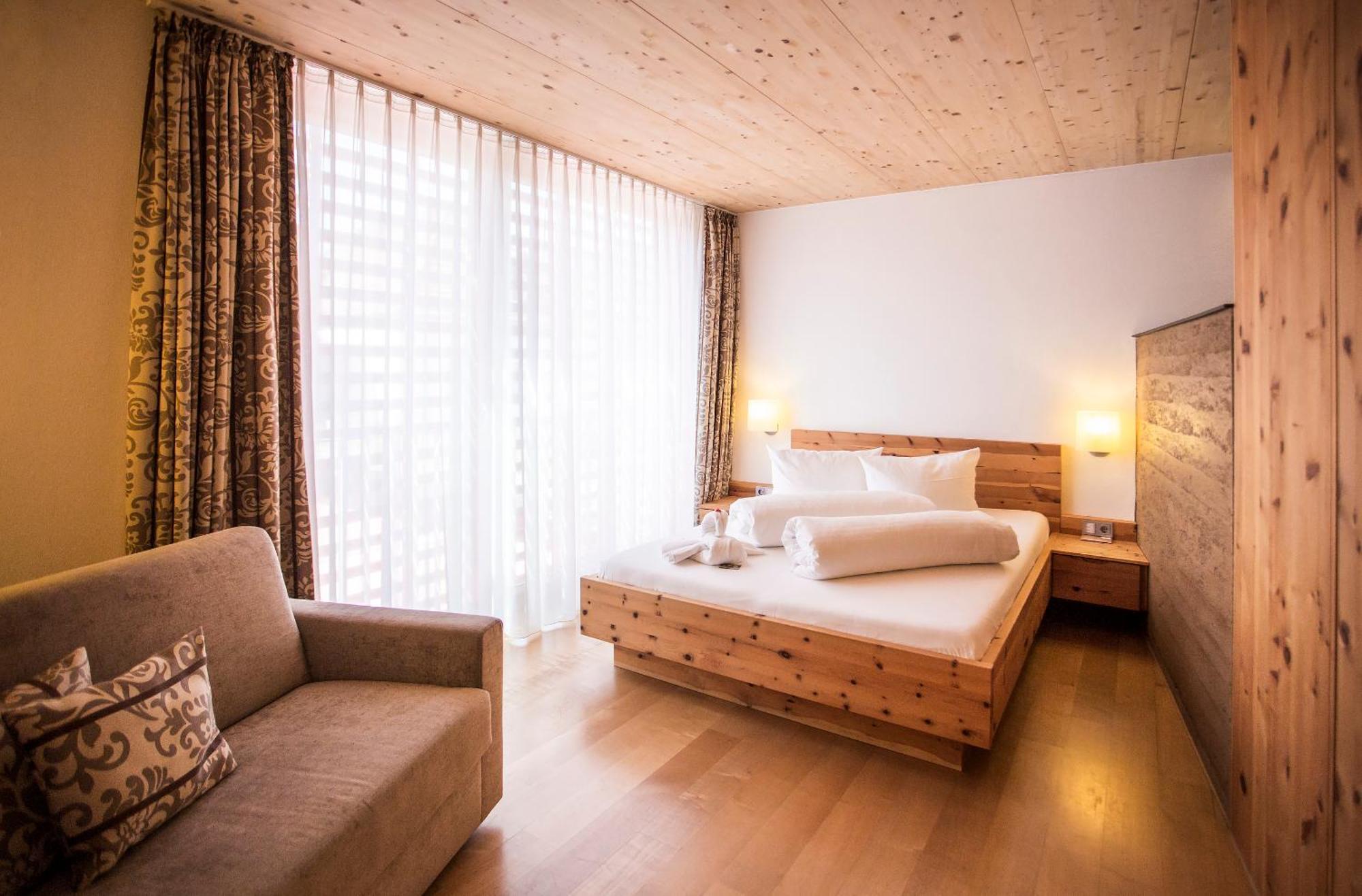 Hotel Herrmann Münsingen Zewnętrze zdjęcie